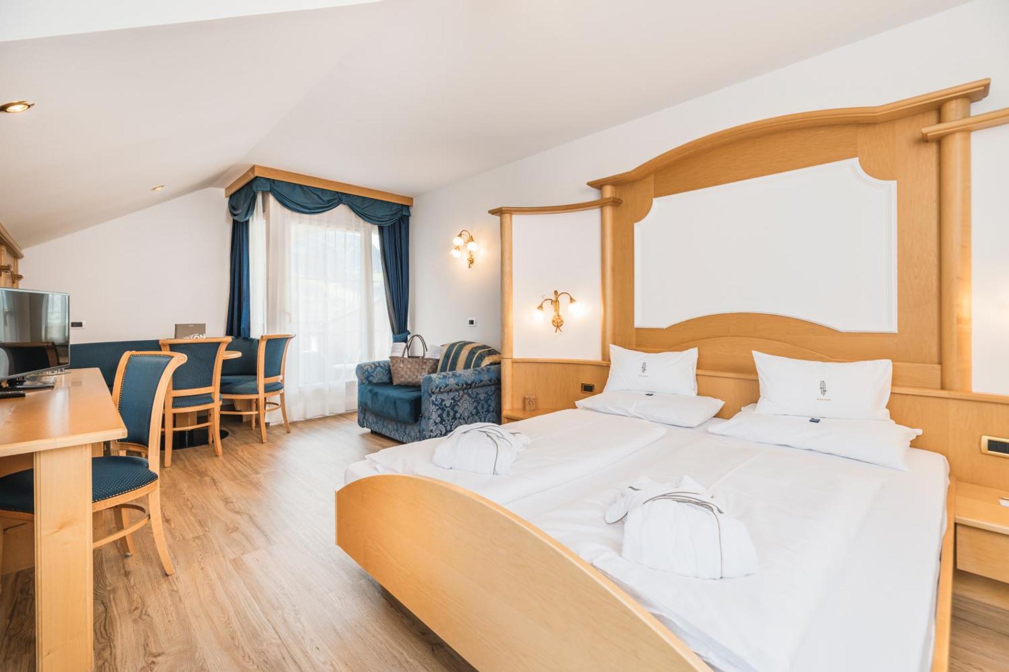 Alpenheim Charming & 4* Ortisei
