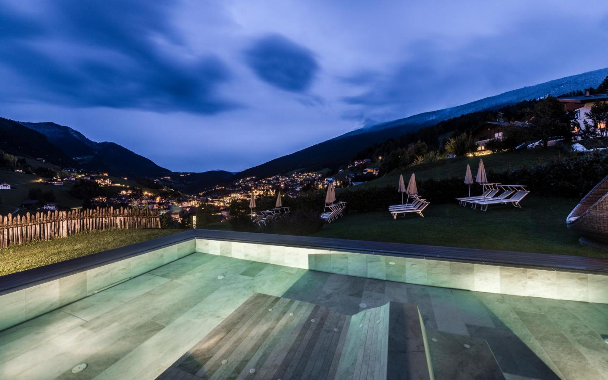 Hotel Alpenheim Charming & Ortisei